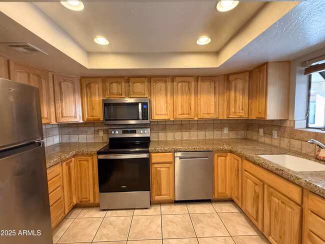 1500 N Sunview Pkwy photo 5