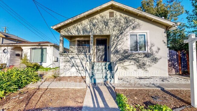 508 A St Santa Rosa, CA 95401 photo 2