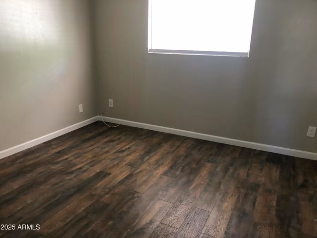 520 W Clark St Mesa, AZ 85201 photo 5