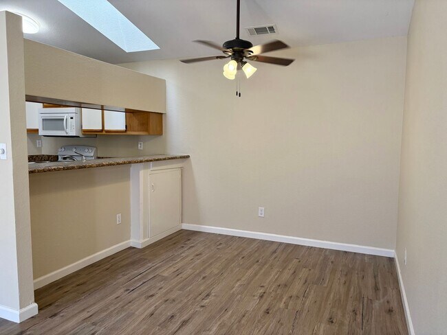 943 Villa Terrace, Brentwood, CA 94513 photo 3