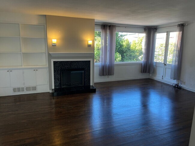 1007 Lombard Street, San Francisco, CA 94109 photo 2