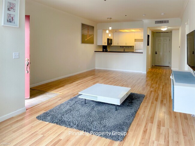411 Park Ave San Jose, CA 95110 photo 3