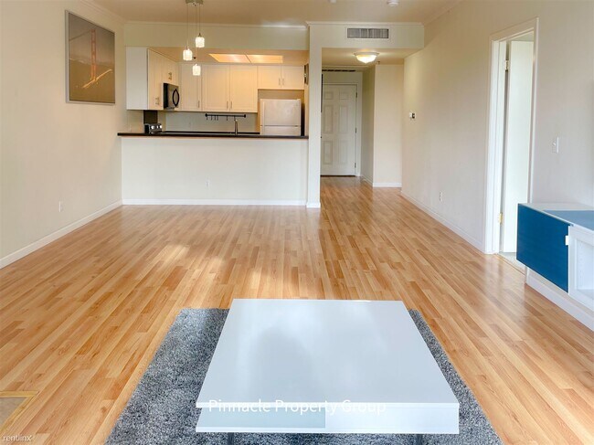 411 Park Ave San Jose, CA 95110 photo 4