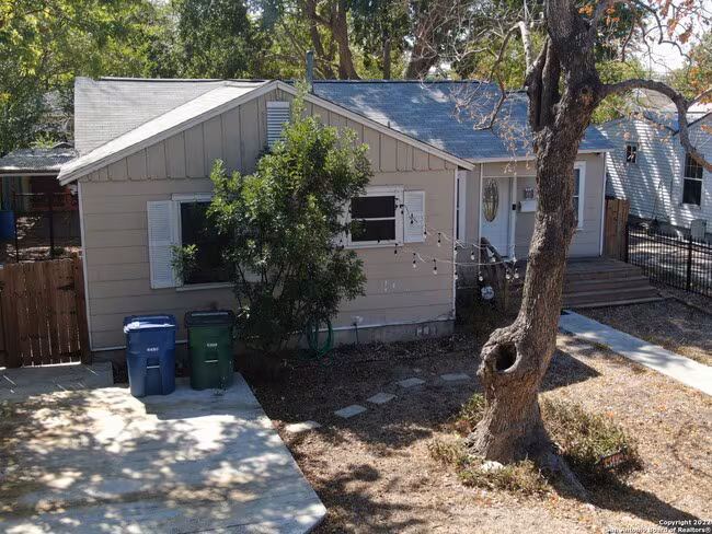 414 Elmwood Dr San Antonio, TX 78212 photo 2