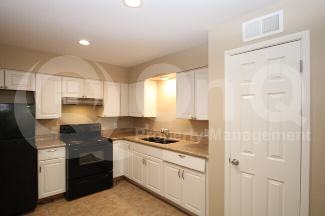 140 East Ingram Street, Mesa, AZ 85201 photo 2