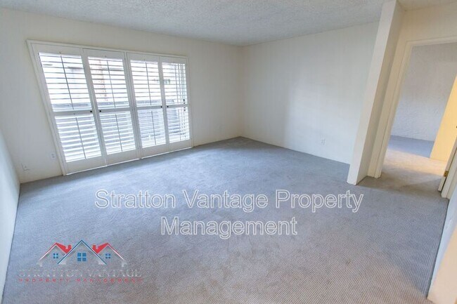 4444 E Paradise Village Pkwy N Phoenix, AZ 85032 photo 5