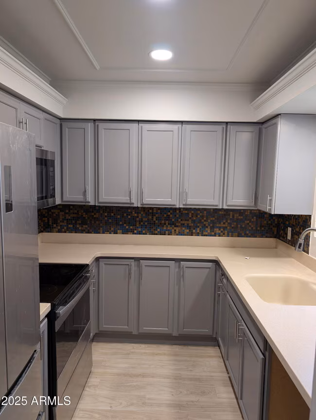 7126 North 19th Avenue, Phoenix, AZ 85021 photo 2