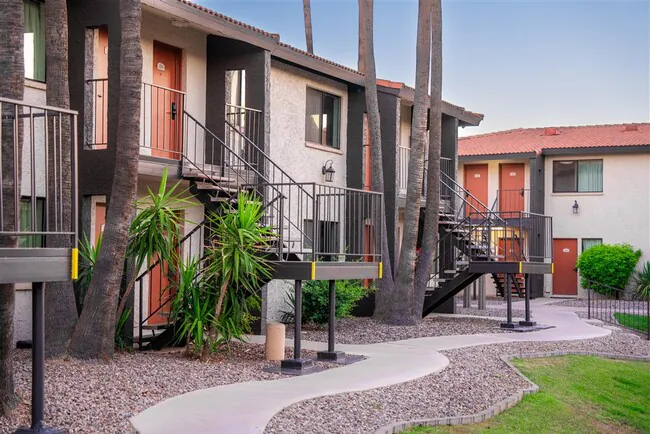Scottsdale Park Suites photo 5
