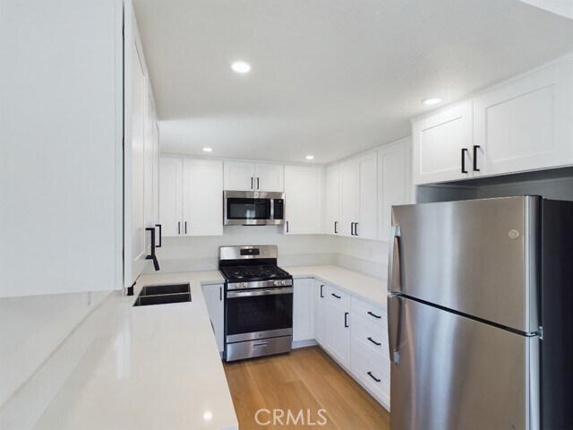 419 W 4th Ave Escondido, CA 92025 photo 4