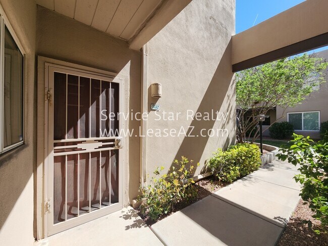 11260 N 92ND Street photo 2
