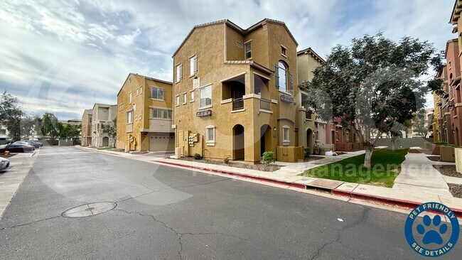 900 S 94th St Chandler, AZ 85224