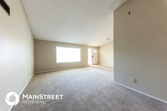 6202 W Sunnyside Dr Glendale, AZ 85304 photo 3