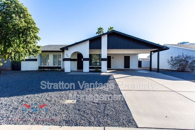 523 W Pampa Ave photo 2