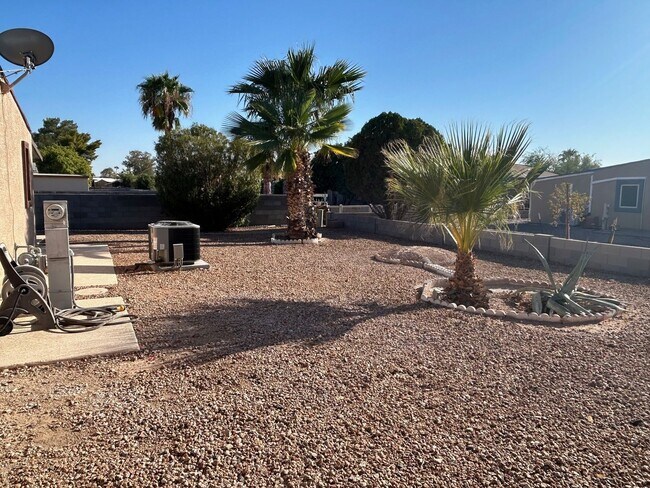 9022 E Citrus Ln S Sun Lakes, AZ 85248 photo 3