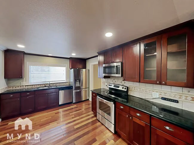 10305 Wunderlich Dr Cupertino, CA 95014 photo 3