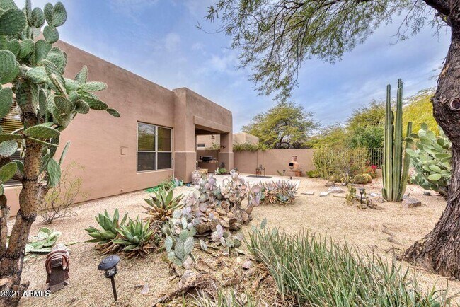 9632 E Superstition Ln Scottsdale, AZ 85262 photo 5