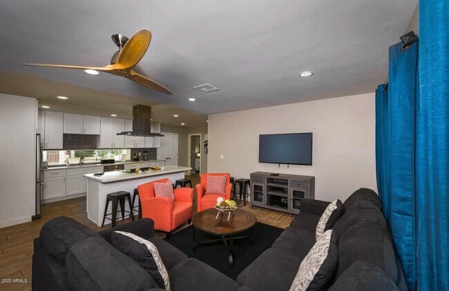 2844 N 81st Way Scottsdale, AZ 85257 photo 5