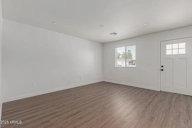 616 S 96th Pl Mesa, AZ 85208 photo 2