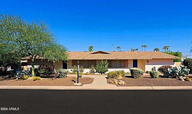 6203 N 12th Pl Phoenix, AZ 85014 photo 4