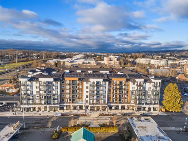 Ovation At Meeker 55+ Senior Apartments photo 4