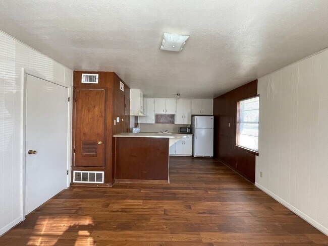 1803 N W S Young Dr Killeen, TX 76543 photo 5