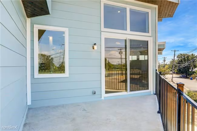 4001 Red River St Austin, TX 78751 photo 5