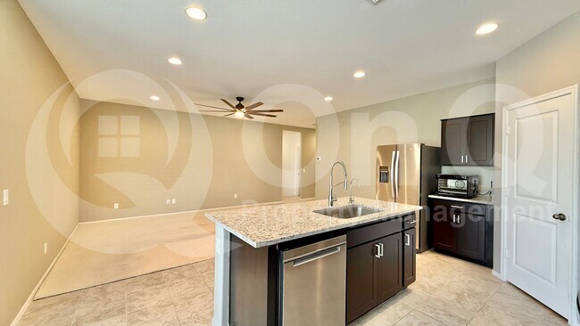 1172 W Paradise Wy Casa Grande, AZ 85122 photo 3
