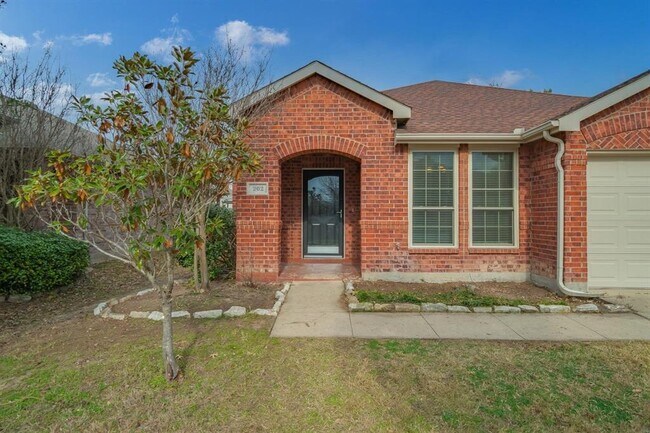 202 Starlight Drive, Forney, TX 75126 photo 2