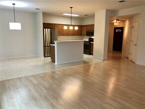 1515 Lochaline Loop Pflugerville, TX 78660 photo 4