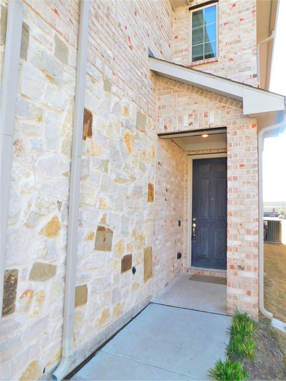 5520 Liberty Drive, The Colony, TX 75056 photo 4