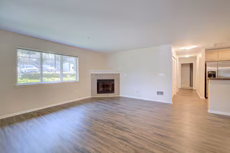 11306 124th Ave NE Kirkland, WA 98033 photo 3