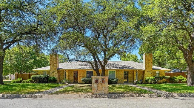 4826 Darla Drive, Fort Worth, TX 76132 photo 2