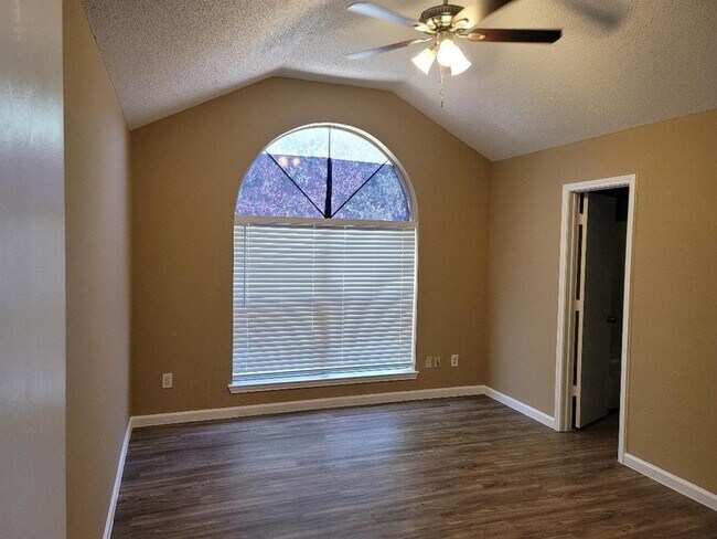 7320 Nantucket Drive, Forest Hill, TX 76140 photo 5