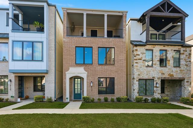 8132 Bromley Drive, Dallas, TX 75231 photo 2
