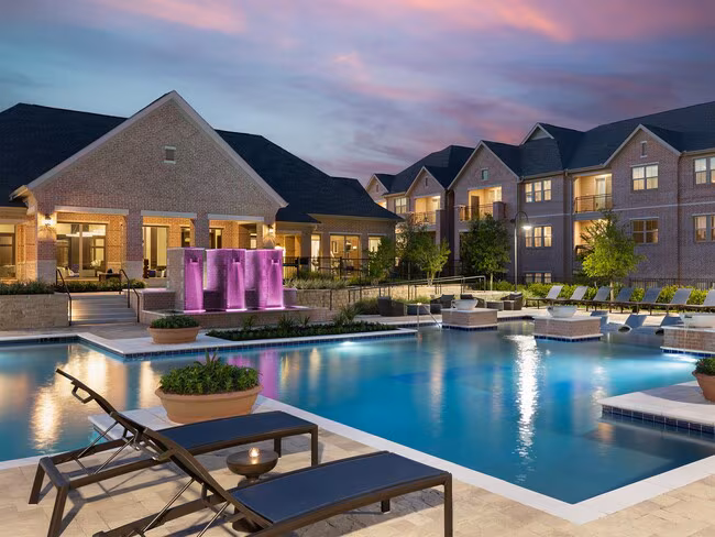 AVE Las Colinas photo 4