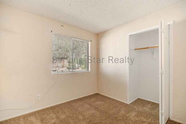 14626 N 38th St Phoenix, AZ 85032 photo 4