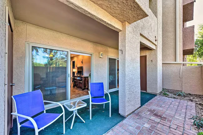 602 N May Street photo 5