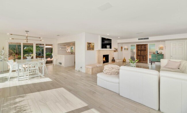Rates Vary: photo 5