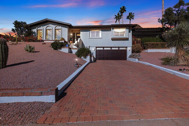2226 E Belmont Ave Phoenix, AZ 85020 photo 2