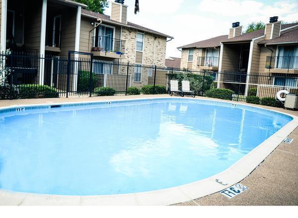 3200 Country Club Dr W Irving, TX 75038 photo 3