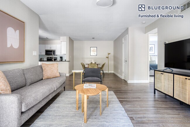 355 N Wolfe Rd Sunnyvale, CA 94085 photo 3