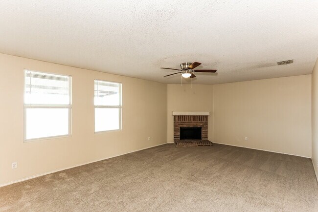 129 Phlox Ln - SFHT photo 4