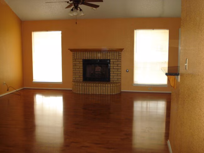 2405 Creek Dr Harker Heights, TX 76548 photo 4