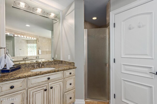 4826 N 69th St Scottsdale, AZ 85251 photo 5