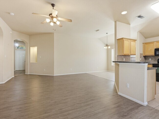 6524 Sierra Madre Dr Fort Worth, TX 76179 photo 4