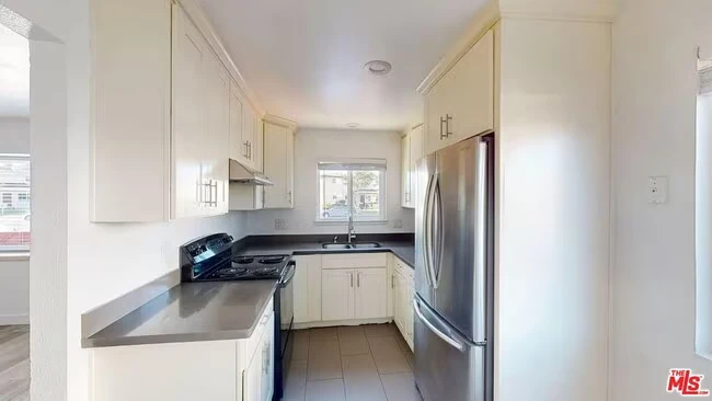 2129 Monroe St Santa Clara, CA 95050 photo 3