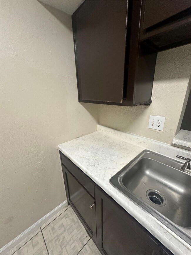 12654 Ashford Meadow Drive, Houston, TX 77082 photo 3