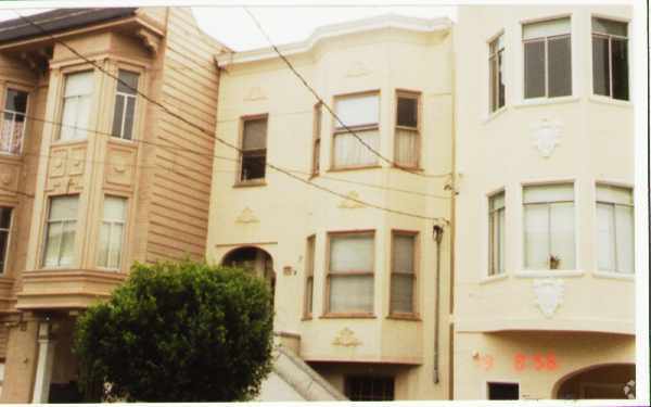 2820 Gough Street (943r) photo 2