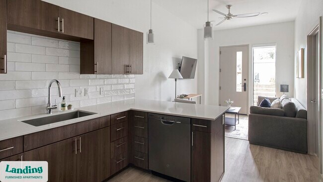 4811 Woodrow Ave Austin, TX 78756 photo 5