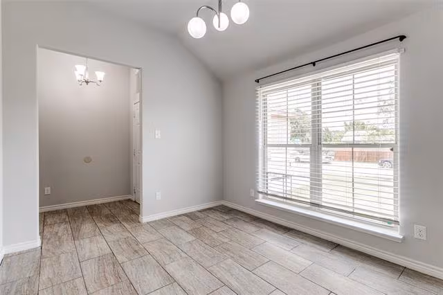 2827 Ainwick Court, Dallas, TX 75227 photo 2